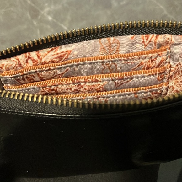 HOBO Leather Wristlet Wallet & Phone - Picture 8 of 8